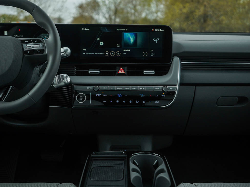 New 2026 Hyundai Ioniq 5 Limited image 16