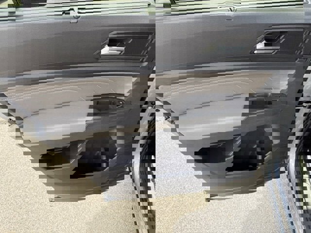 Certified 2022 Volkswagen Atlas SE image 12