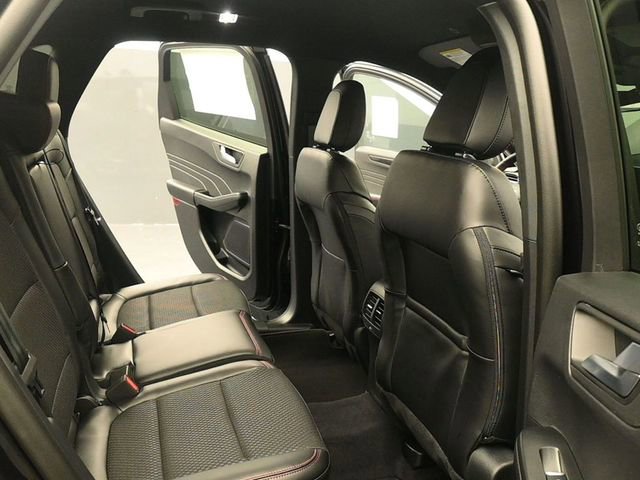New 2026 Ford Escape ST-Line w/ Tech Pack #1 image 16