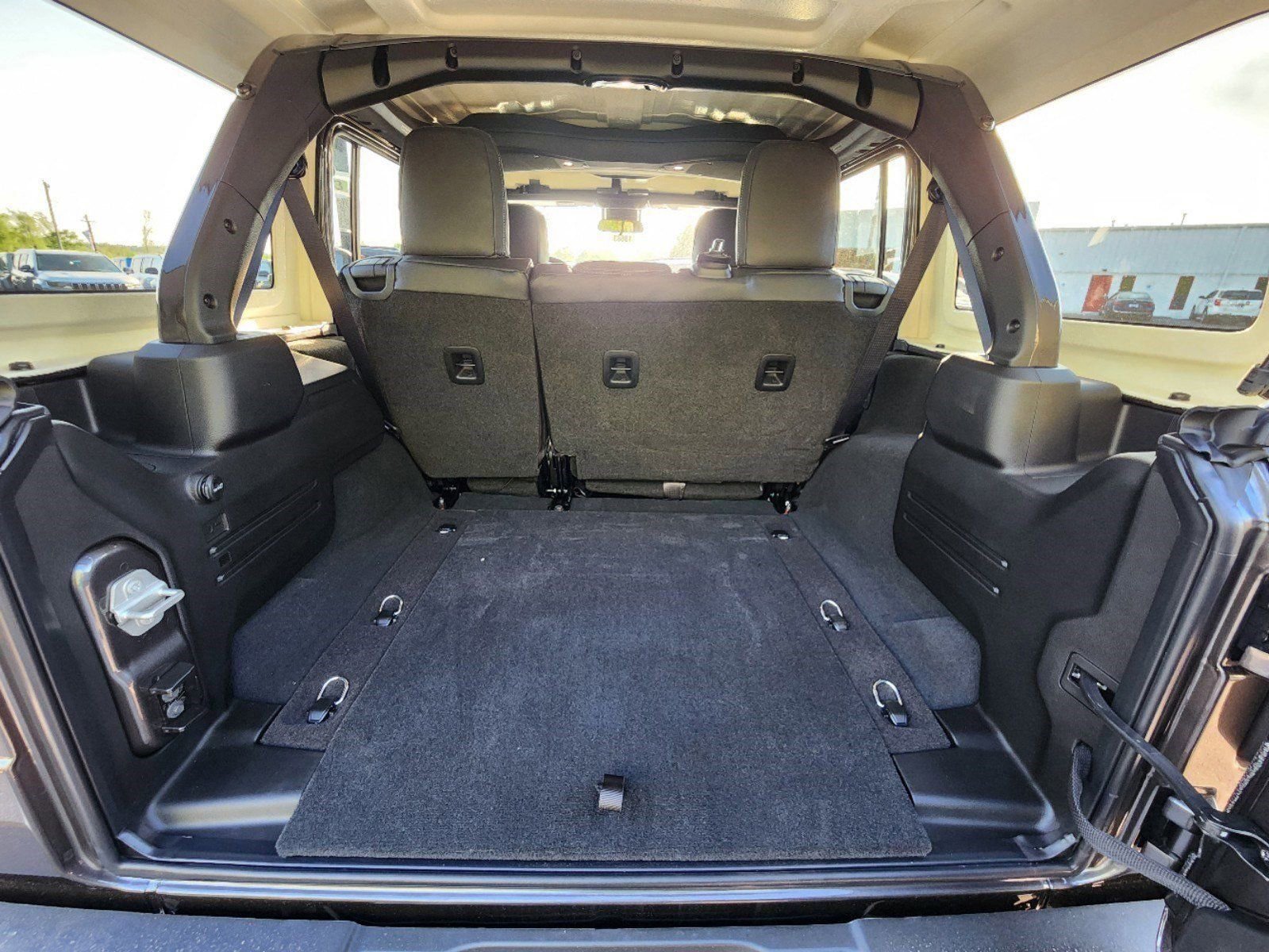 Used 2024 Jeep Wrangler Unlimited Sport image 4