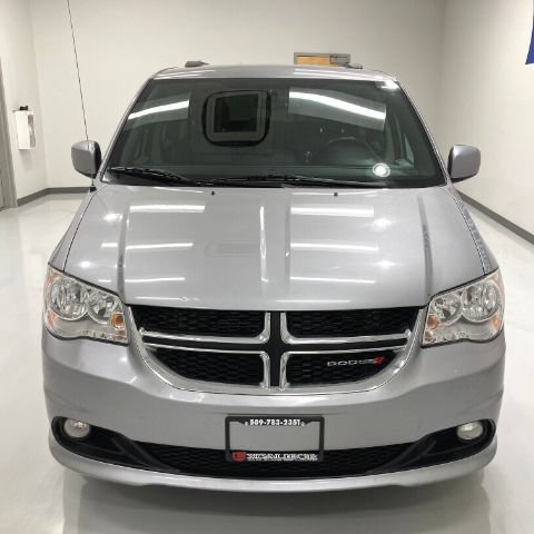 Used 2018 Dodge Grand Caravan SXT FWD image 18