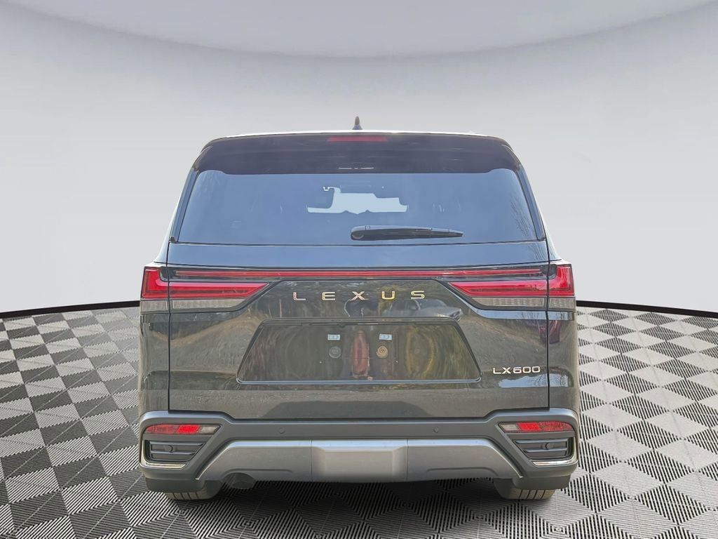 New 2025 Lexus LX 600 4WD w/ Luxury Package image 3