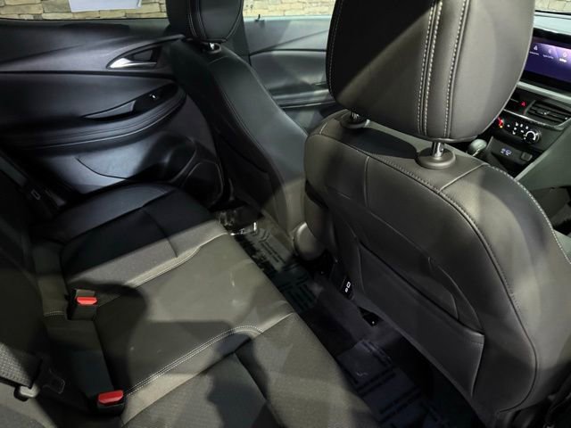 Used 2025 Buick Encore GX Preferred FWD image 31