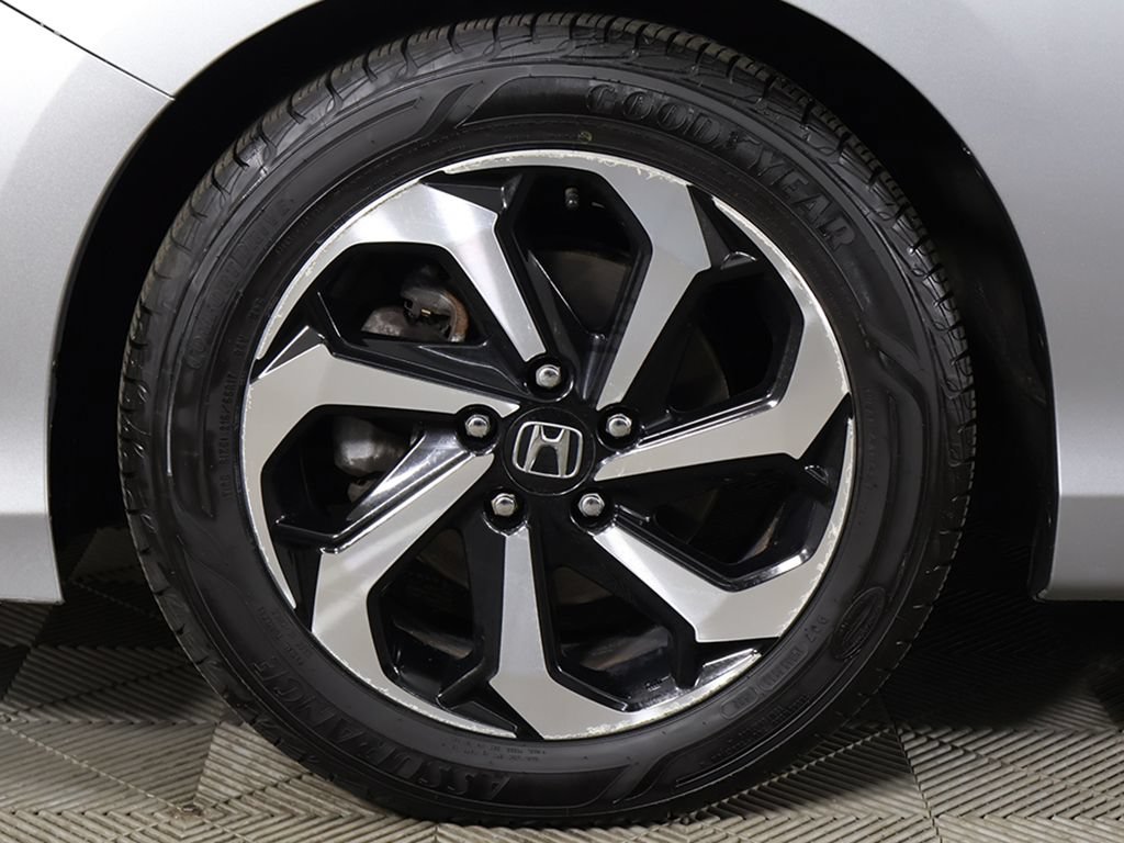 Used 2017 Honda Accord EX image 19