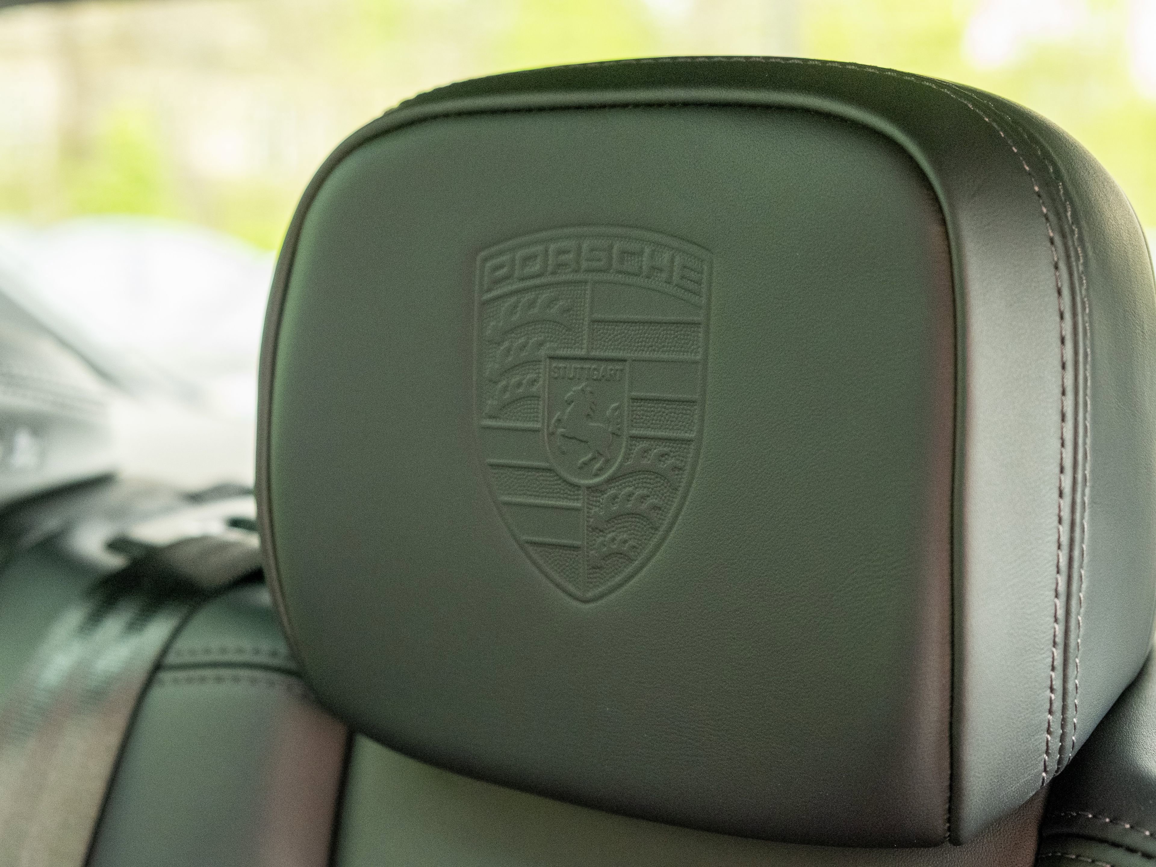 Certified 2026 Porsche Macan AWD/4WD image 33