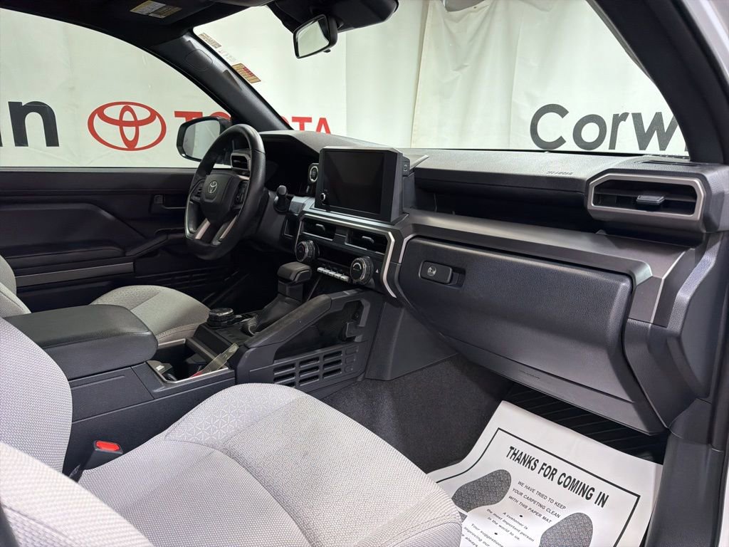 Used 2025 Toyota 4Runner SR5 image 11