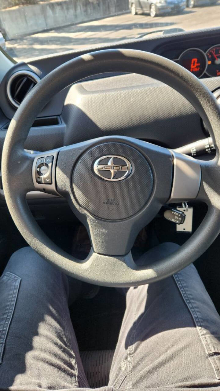 Used 2013 Scion xB image 5