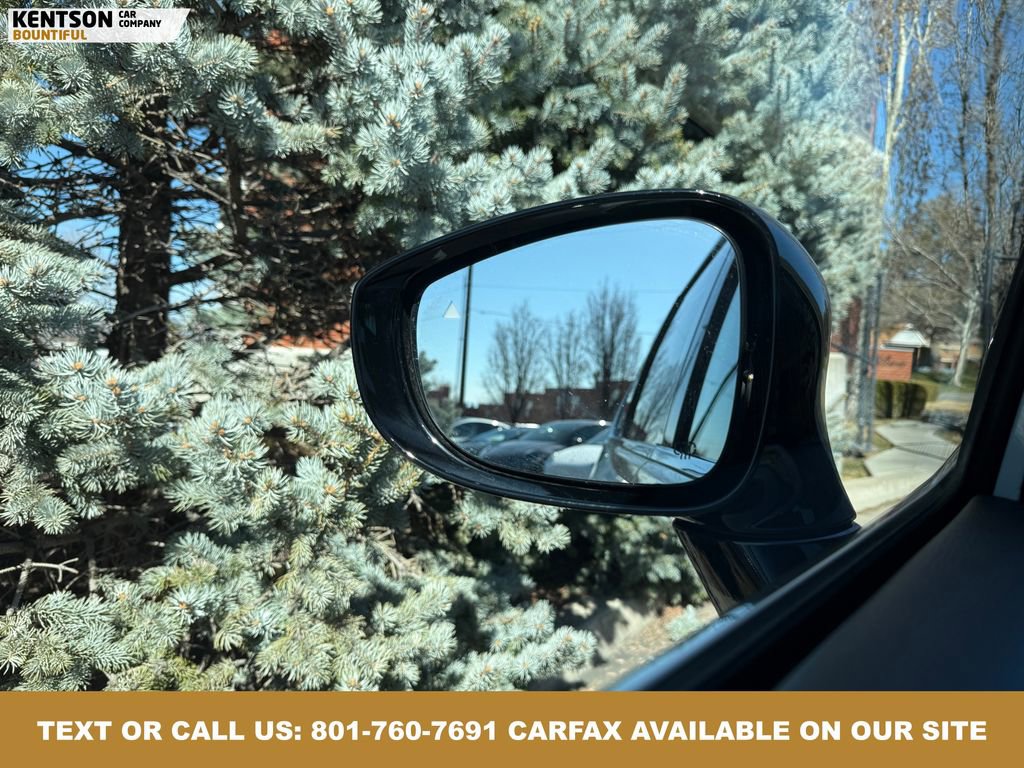 Used 2026 Chrysler Pacifica Limited image 20