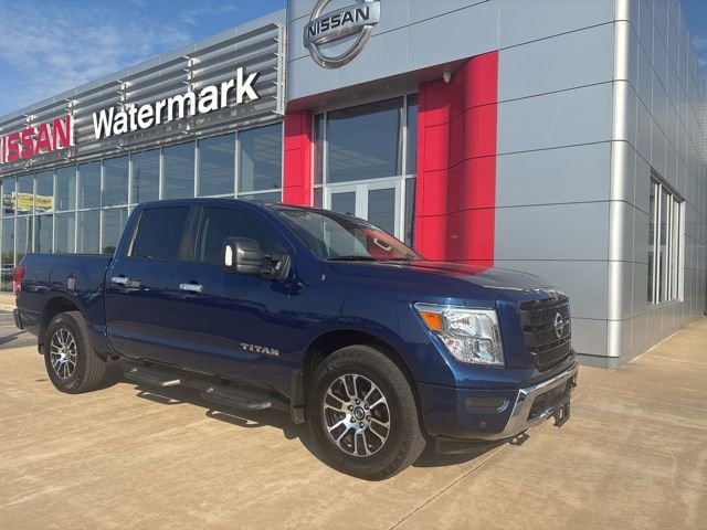 Used 2021 Nissan Titan SV w/ SV Convenience Package