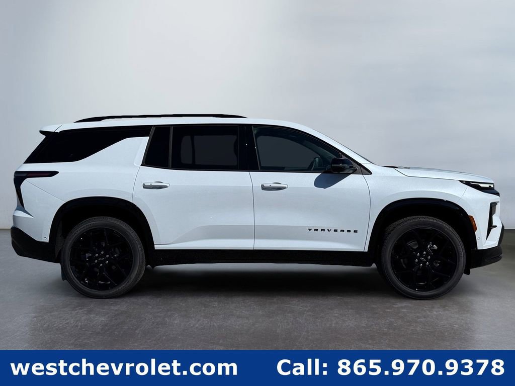 New 2026 Chevrolet Traverse RS image 2