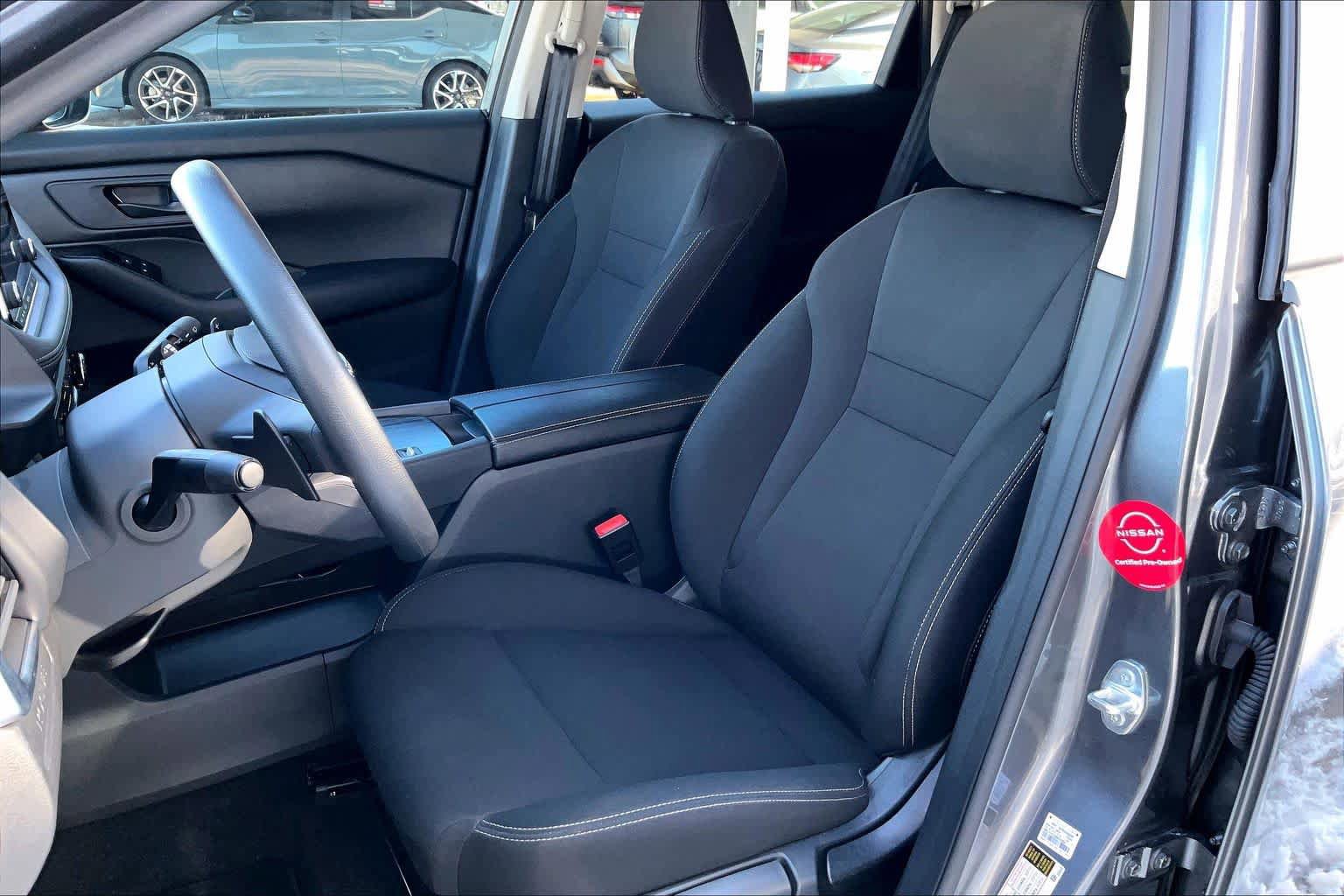 Certified 2025 Nissan Rogue S FWD image 6