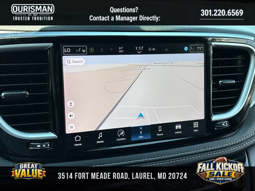 Used 2025 Chrysler Pacifica Limited FWD image 28