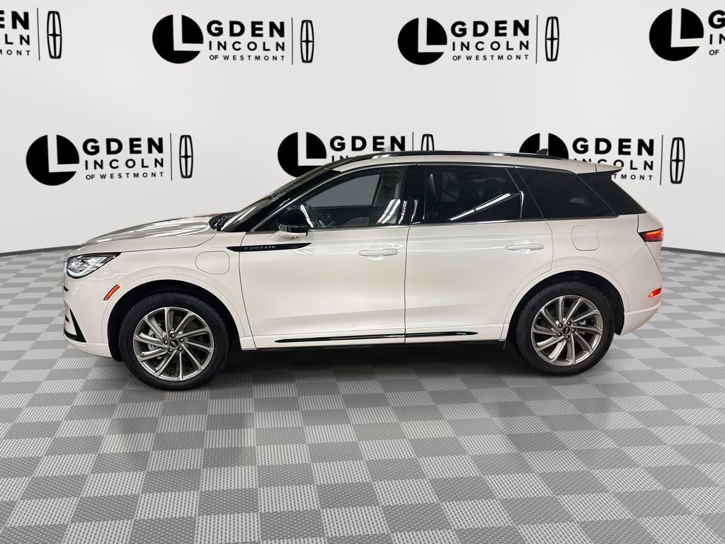 Certified 2025 Lincoln Corsair Grand Touring w/ Equipment Group 301A image 5