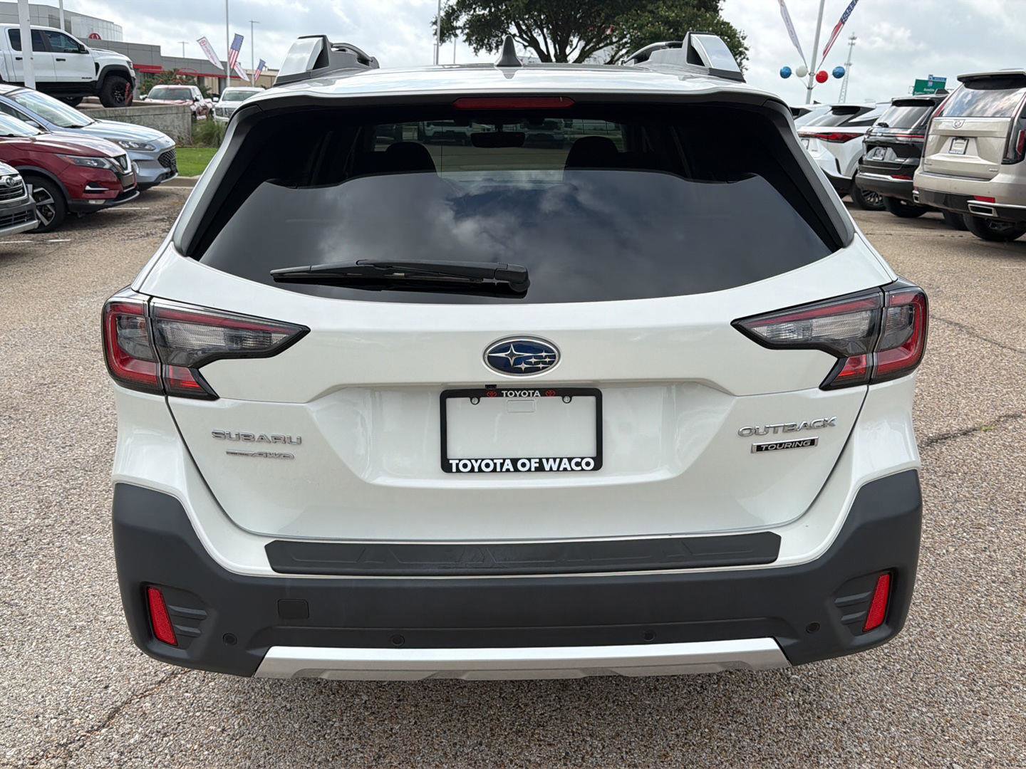 Used 2021 Subaru Outback Touring w/ Popular Package #2 AWD/4WD image 4
