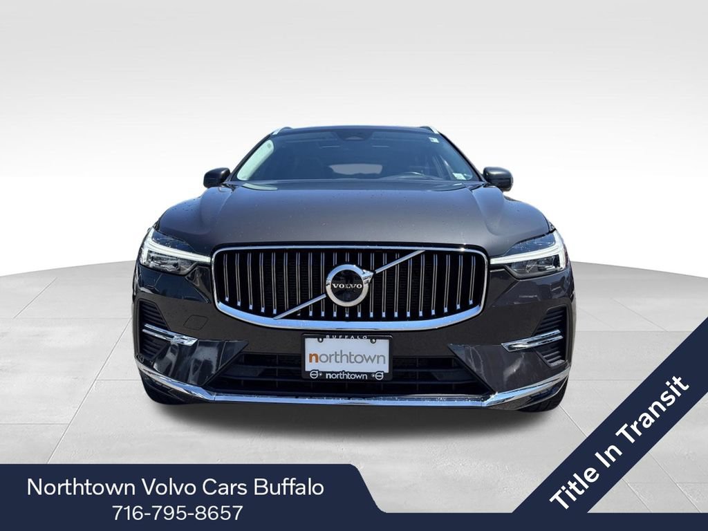 Used 2022 Volvo XC60 B5 Inscription w/ Advanced Package AWD/4WD image 5