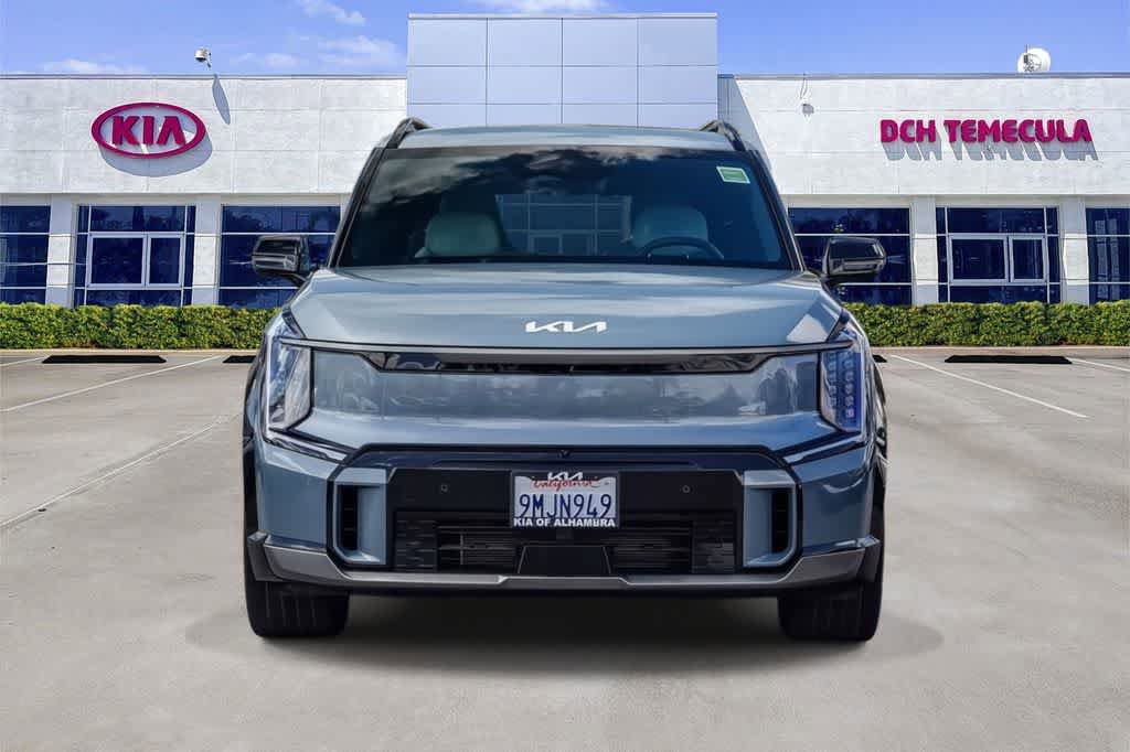 Certified 2024 Kia EV9 GT-Line AWD/4WD image 2