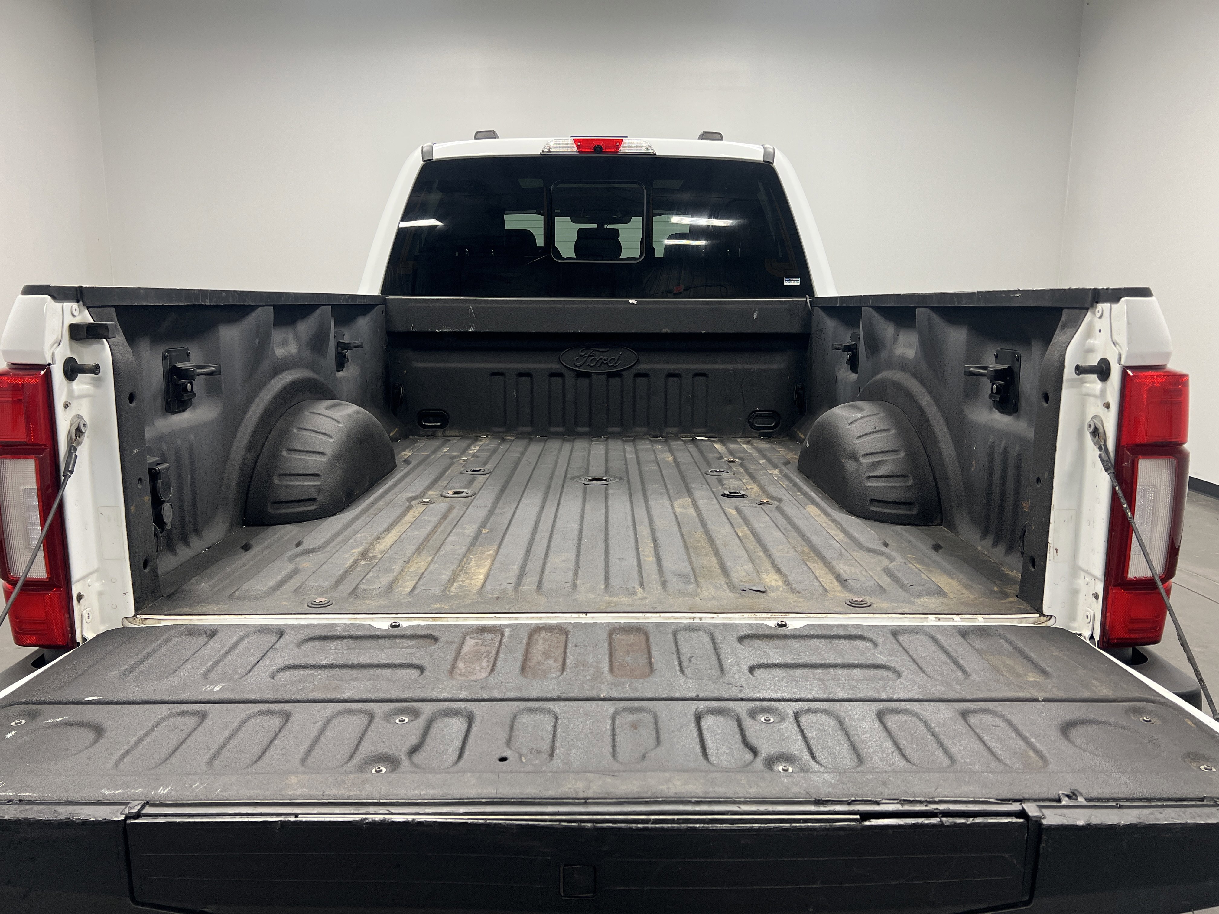 Used 2022 Ford F250 King Ranch w/ King Ranch Ultimate Package image 12