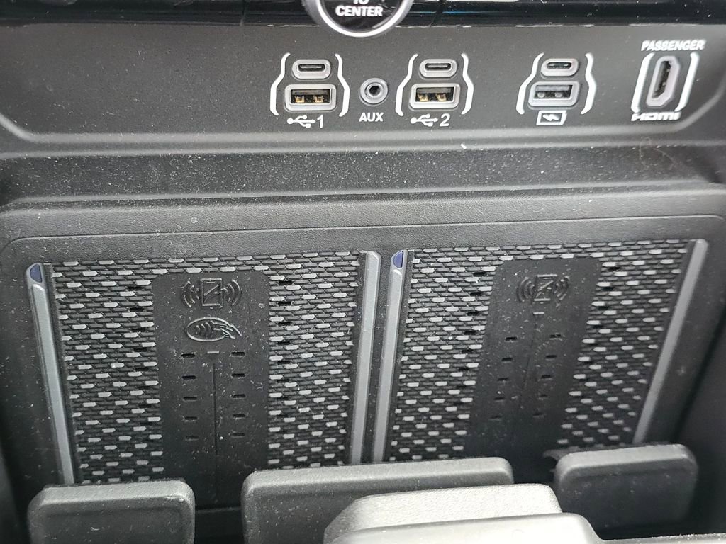 Used 2025 RAM 1500 Tungsten w/ Off Road Group image 38