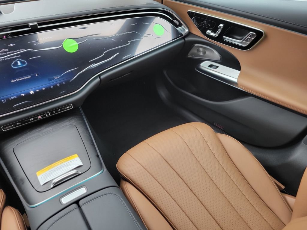 New 2026 Mercedes-Benz E 350 4MATIC Sedan image 13