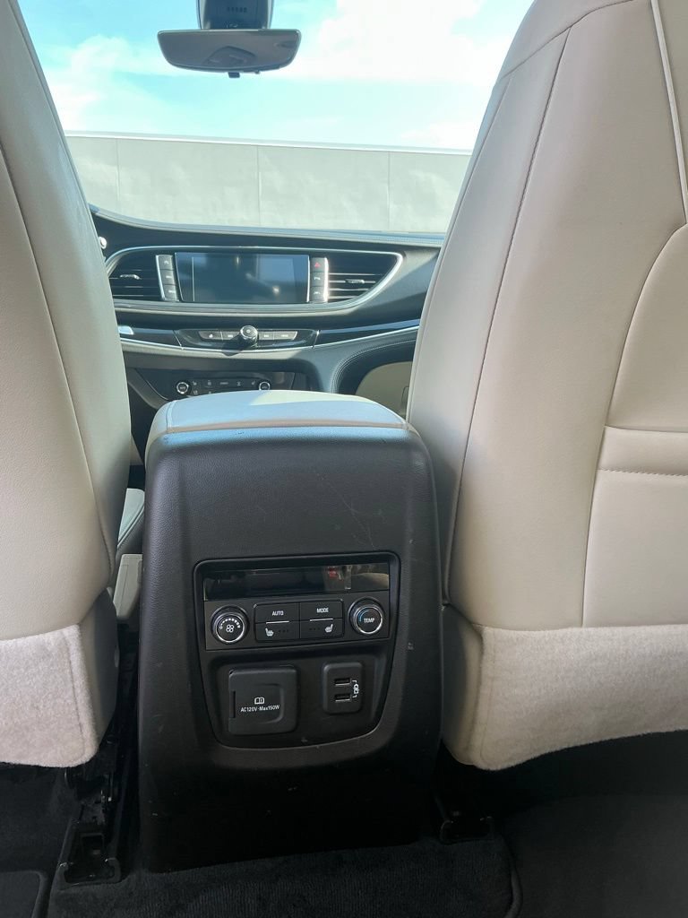 Used 2023 Buick Enclave Avenir w/ Avenir Technology Package AWD/4WD image 20