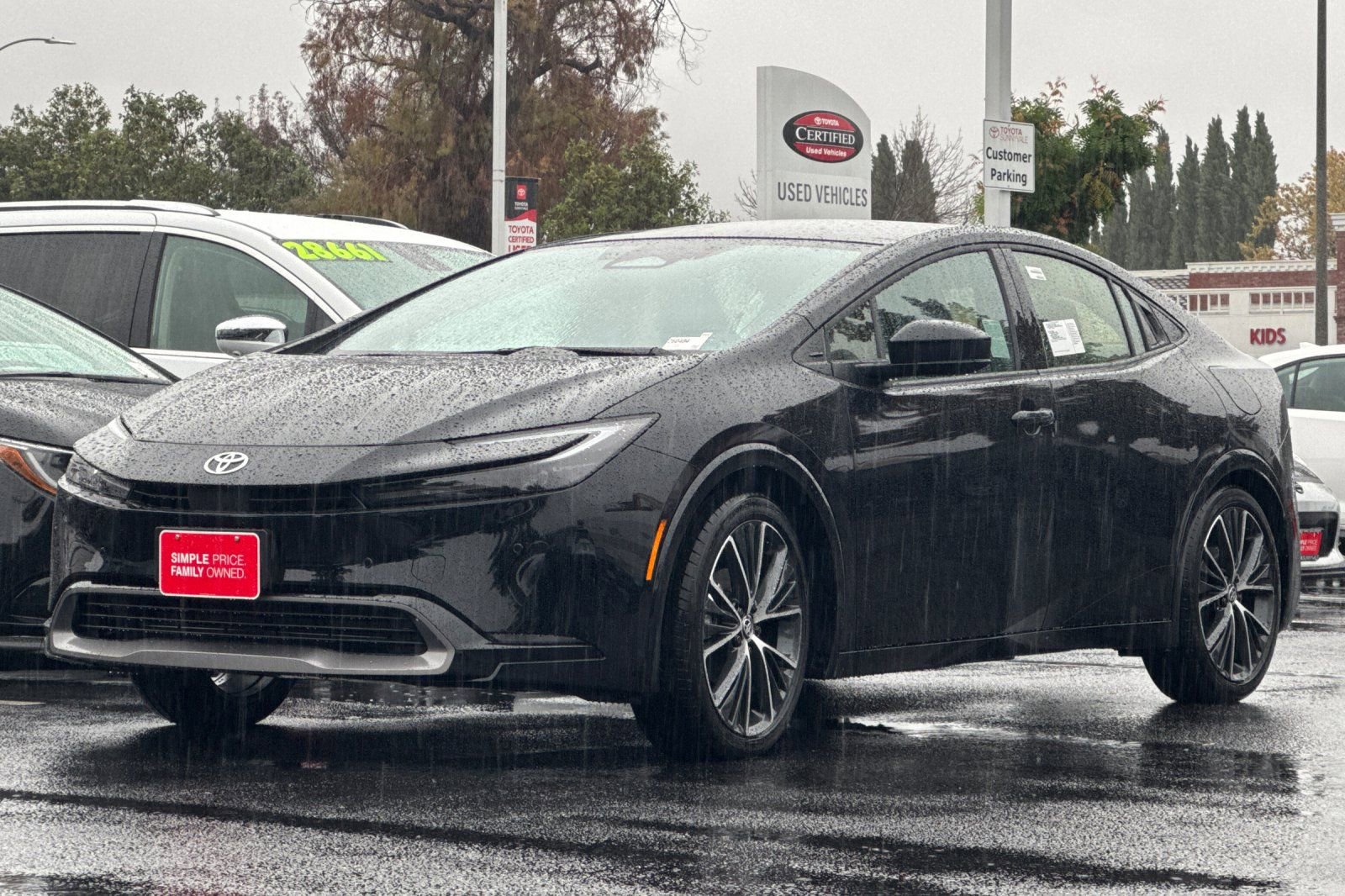 New 2026 Toyota Prius Limited video 2