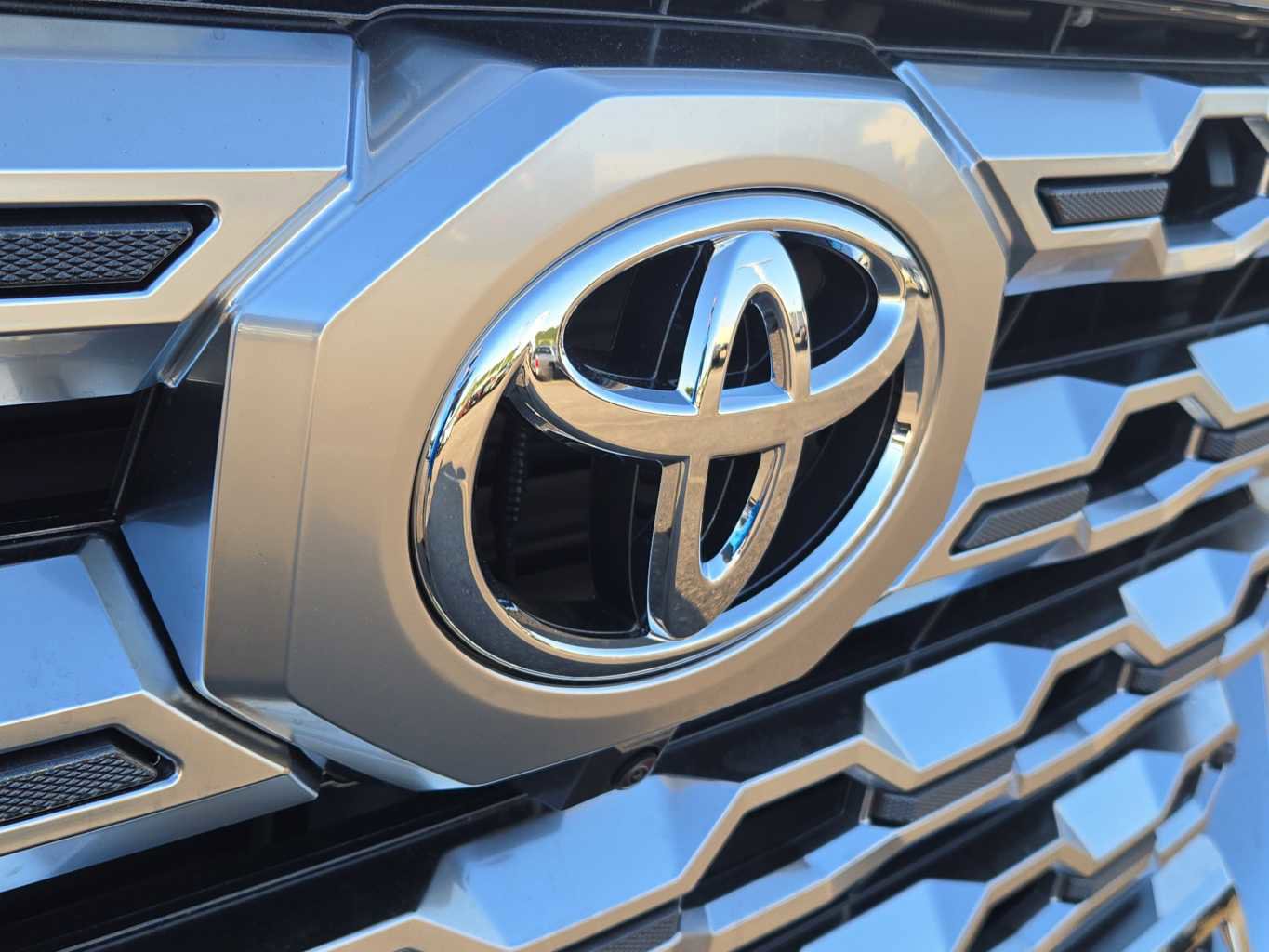 New 2026 Toyota Tundra 1794 Edition AWD/4WD image 16