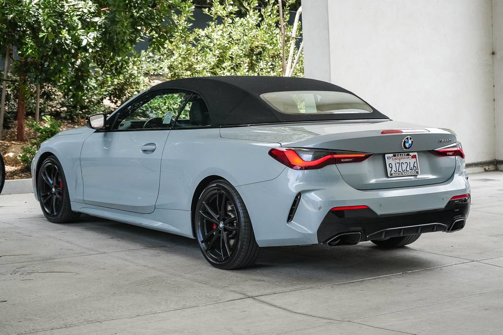 Used 2024 BMW M440i Convertible w/ Premium Package RWD image 4