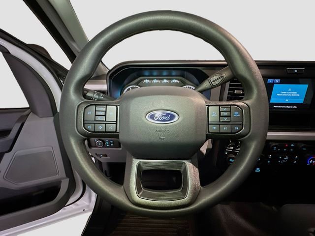 New 2026 Ford F550 4x4 Regular Cab Super Duty image 7