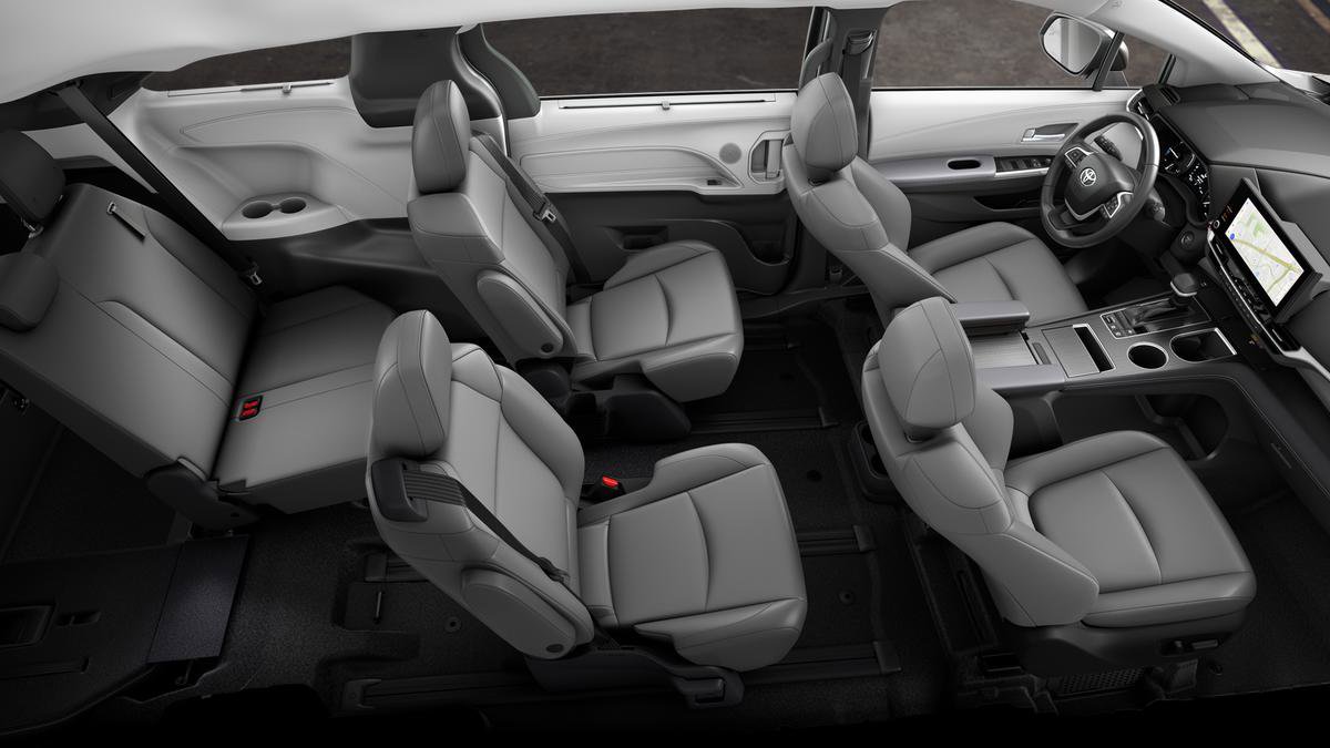 New 2026 Toyota Sienna XLE AWD/4WD image 22