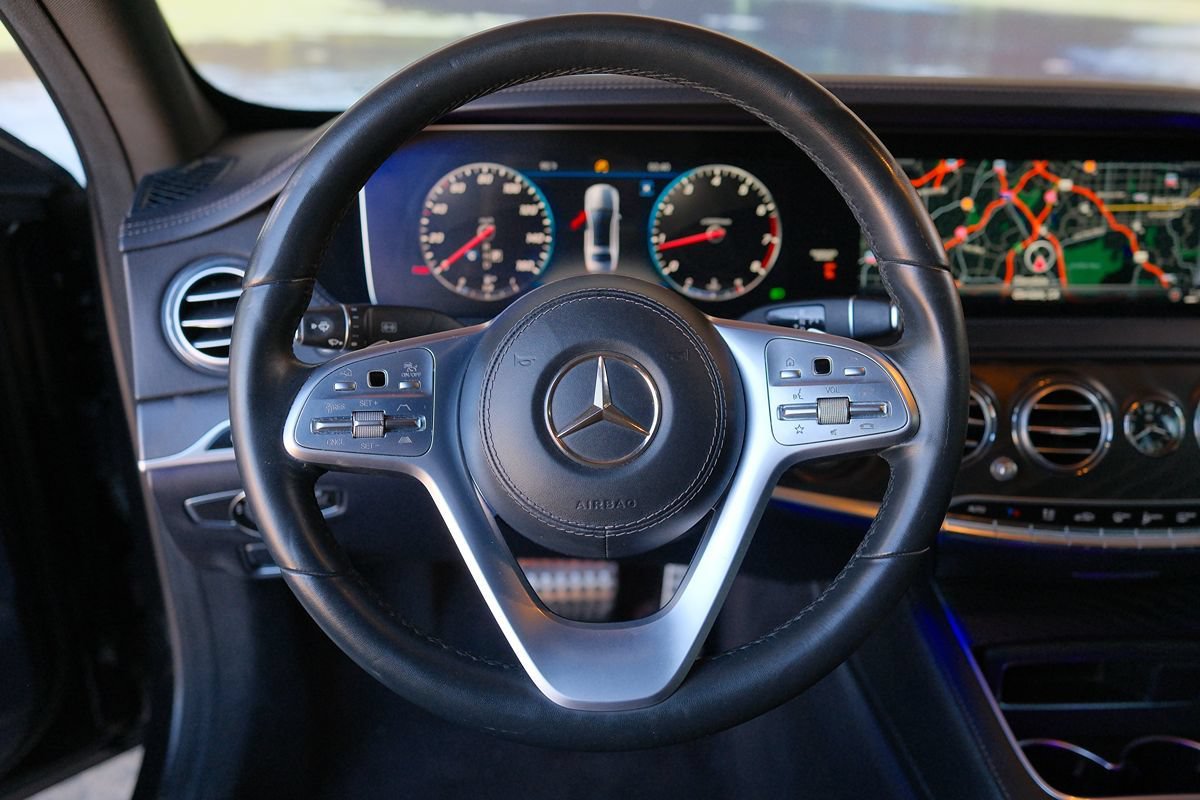 Used 2020 Mercedes-Benz S 560 Sedan image 15