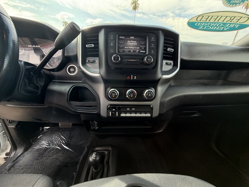 Used 2024 RAM 3500 SLT w/ Quick Order Package 2YG SLT AWD/4WD image 15