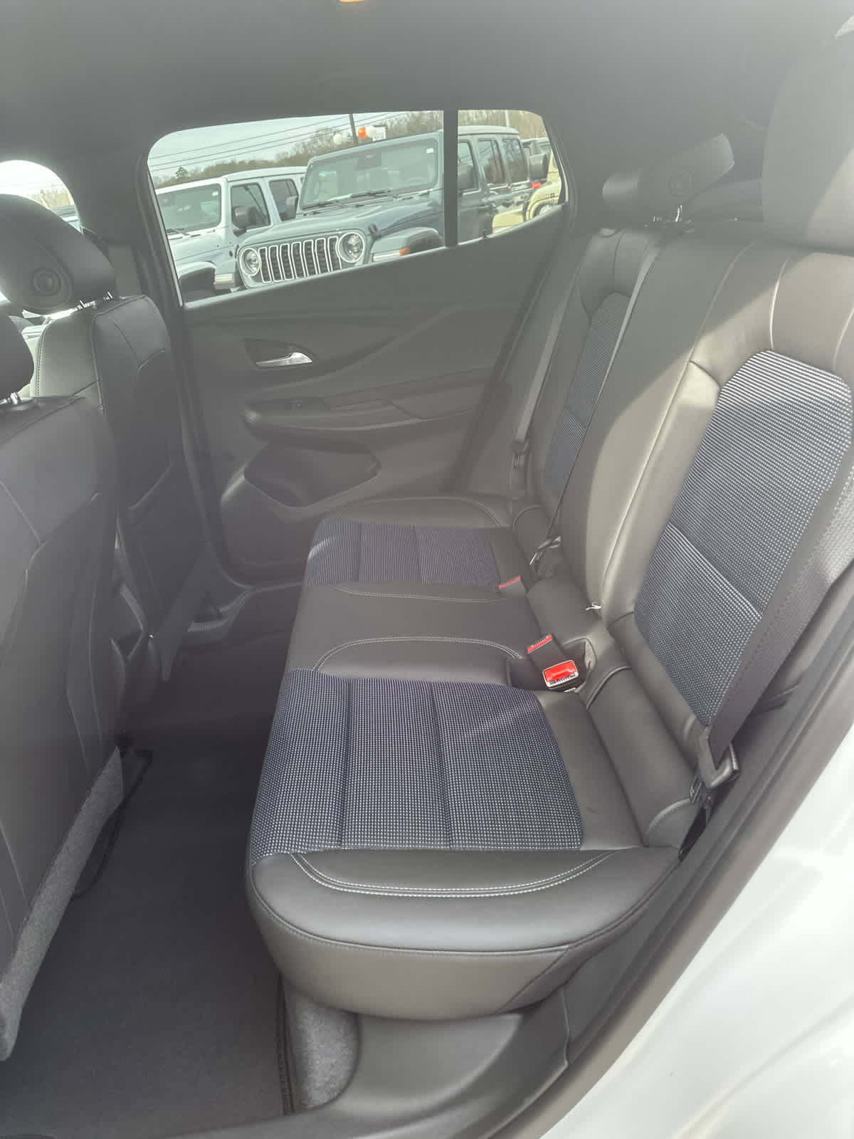 New 2026 Buick Envista Preferred w/ Convenience I Package image 10