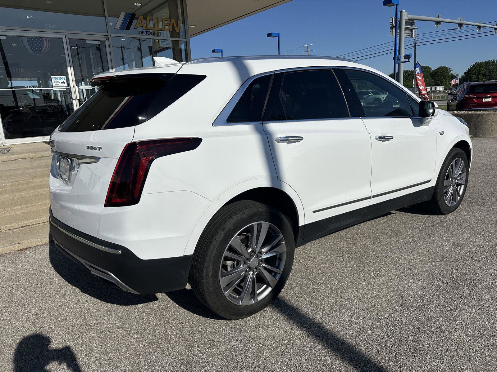 Used 2024 Cadillac XT5 Premium Luxury FWD image 11