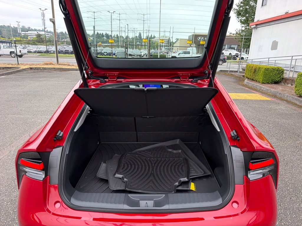 New 2027 Toyota Prius Limited AWD/4WD image 13