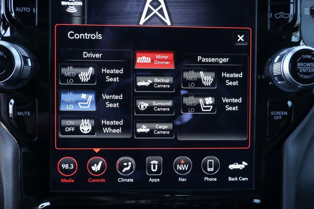 Used 2020 RAM 2500 Laramie w/ Night Edition image 36