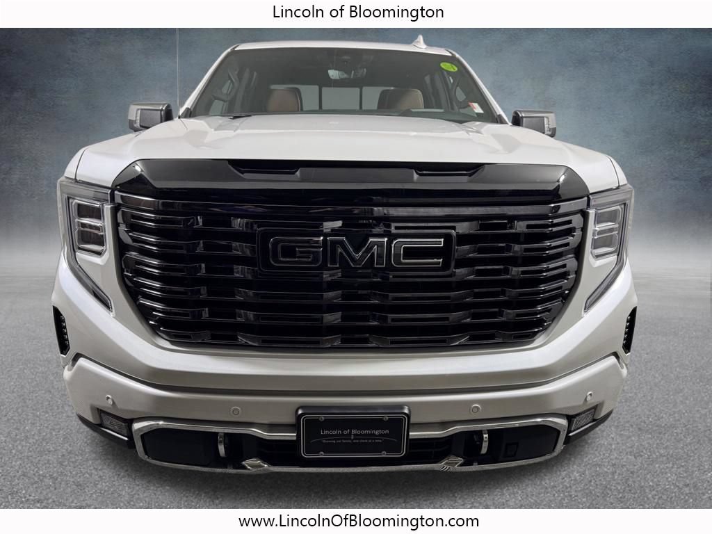 Used 2025 GMC Sierra 1500 Denali Ultimate AWD/4WD image 11
