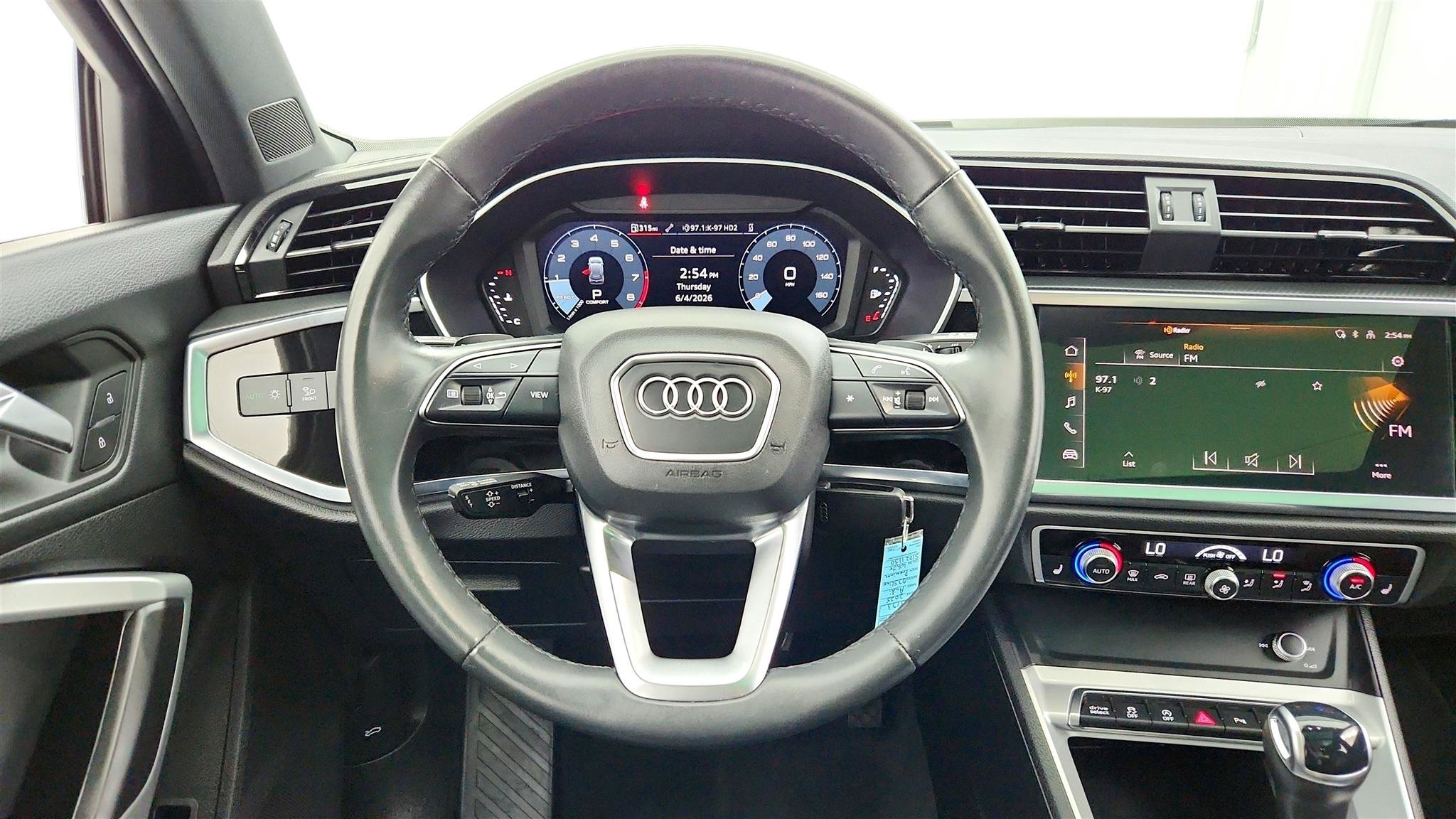 Used 2025 Audi Q3 2.0T Premium AWD/4WD image 29