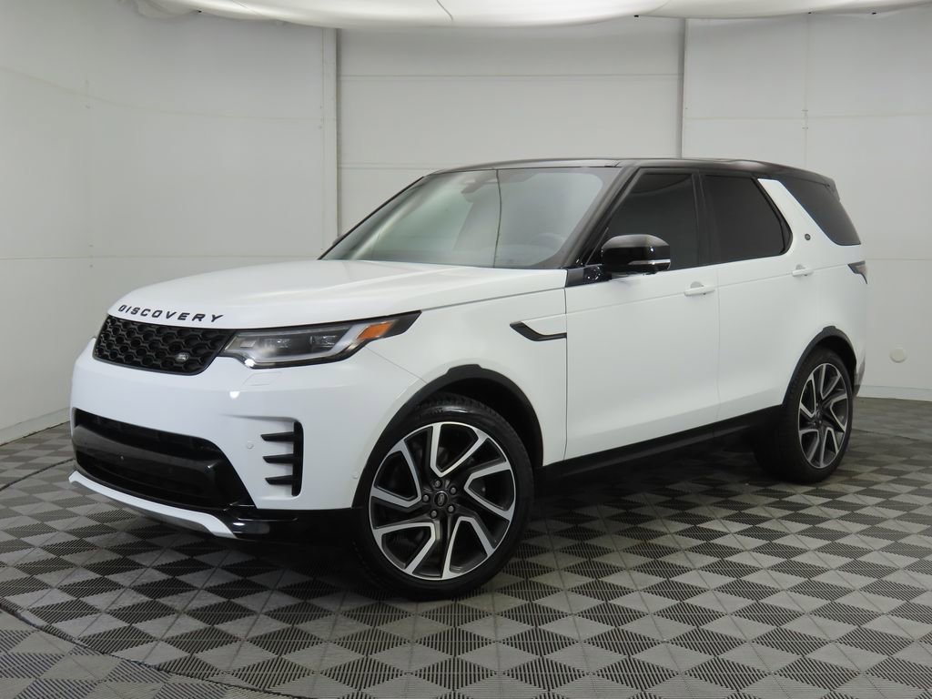 Used 2024 Land Rover Discovery Dynamic SE image 1