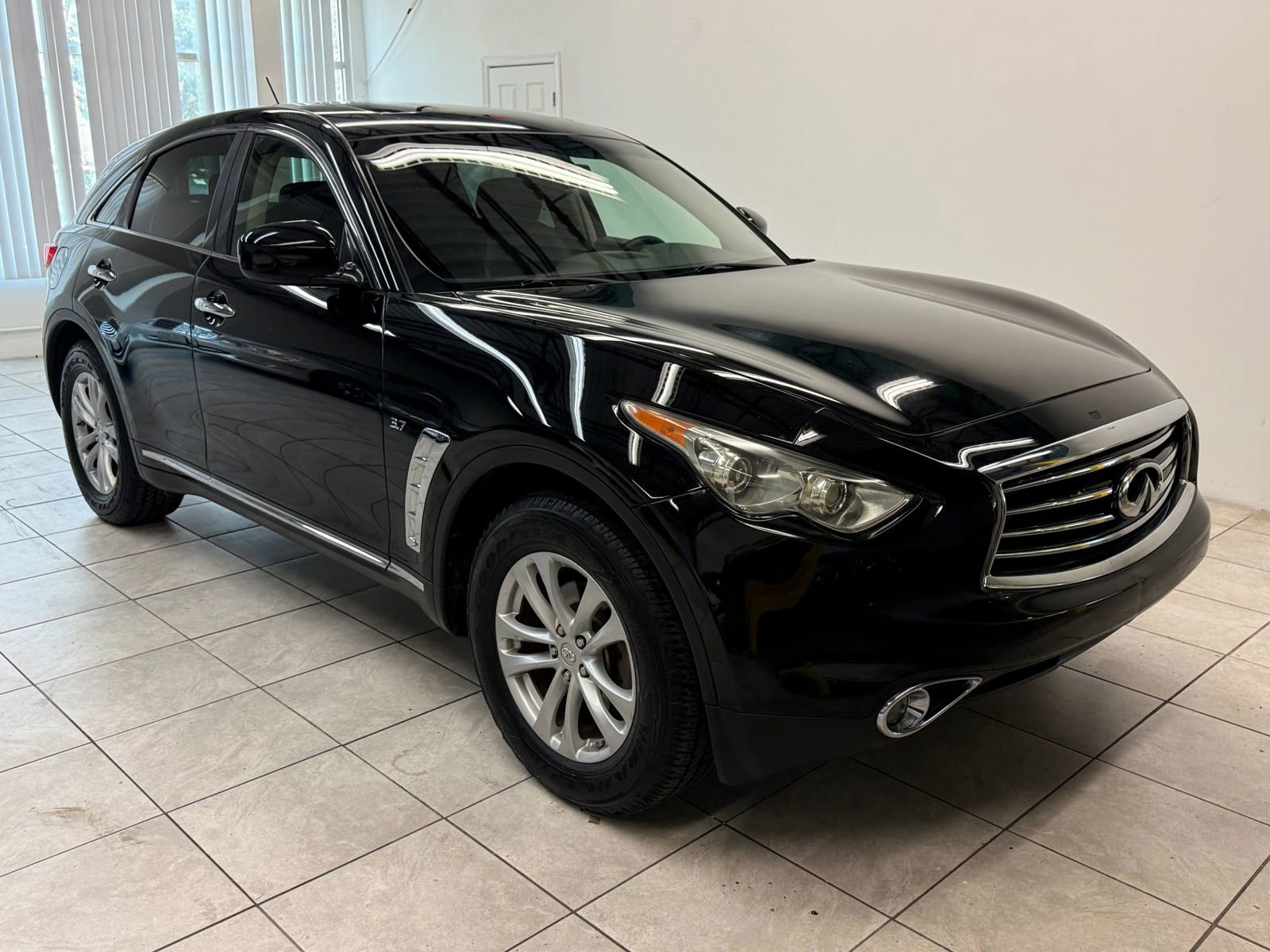 Used 2016 INFINITI QX70 3.7