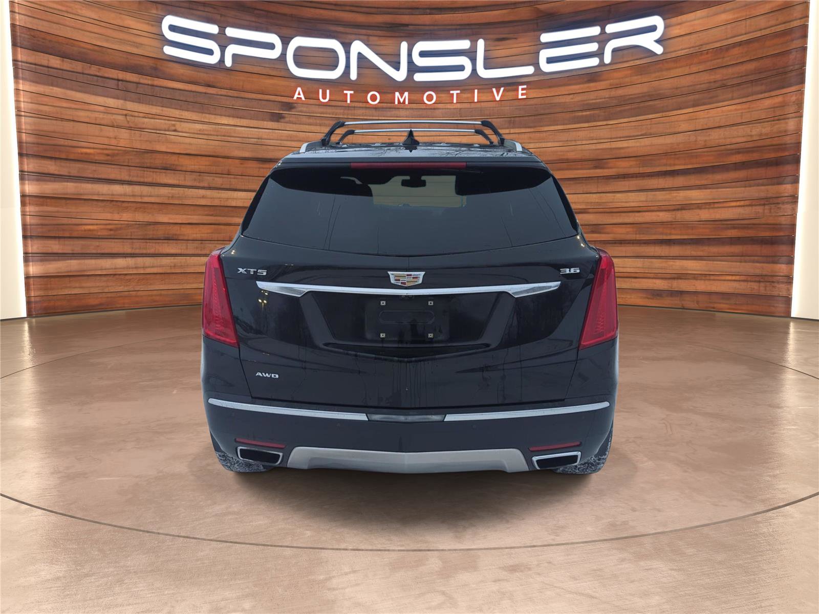 Used 2017 Cadillac XT5 Platinum image 6