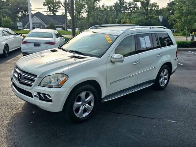 Used 2010 Mercedes-Benz GL 450 4MATIC image 4