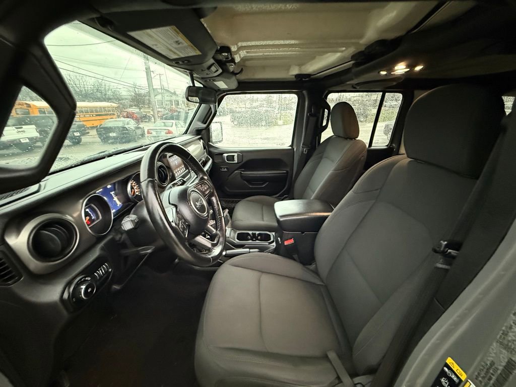 Used 2021 Jeep Wrangler Unlimited Sport image 11