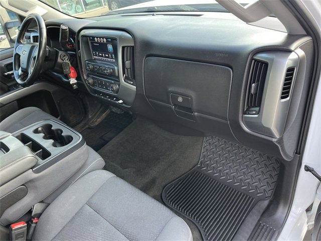 Used 2017 Chevrolet Silverado 3500 LT image 22