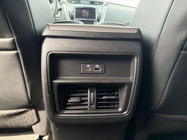 Used 2024 Nissan Murano SV w/ SV Midnight Edition Package FWD image 12