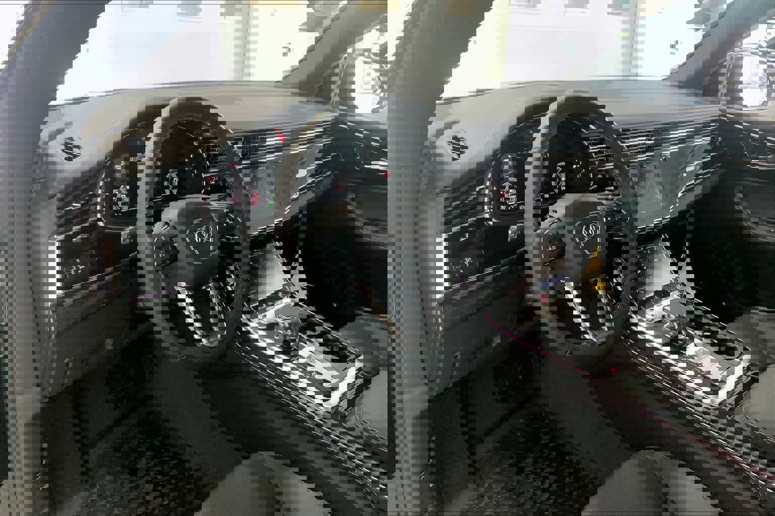 New 2026 Audi Q8 Premium Plus image 2