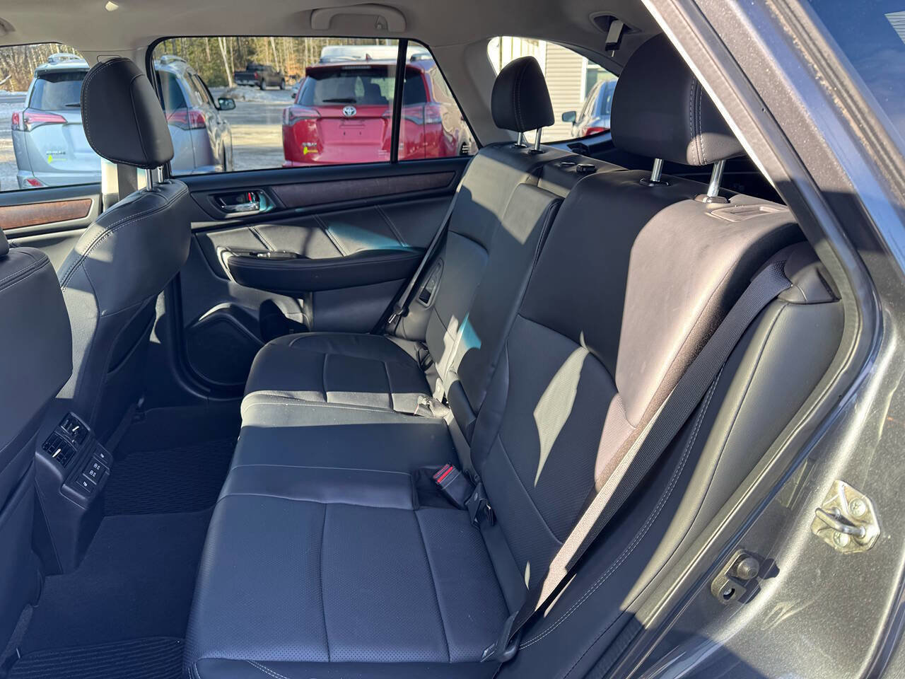 Used 2019 Subaru Outback 2.5i Limited image 22