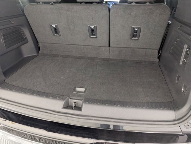 Used 2024 Chevrolet Traverse RS image 30