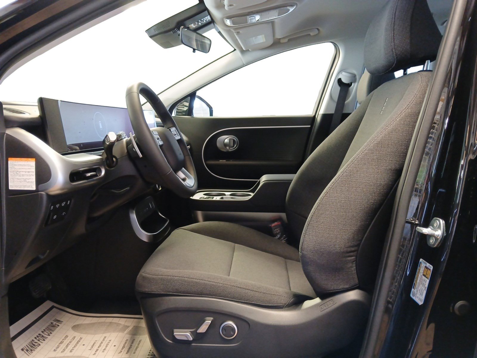 New 2026 Hyundai Ioniq 9 S image 9