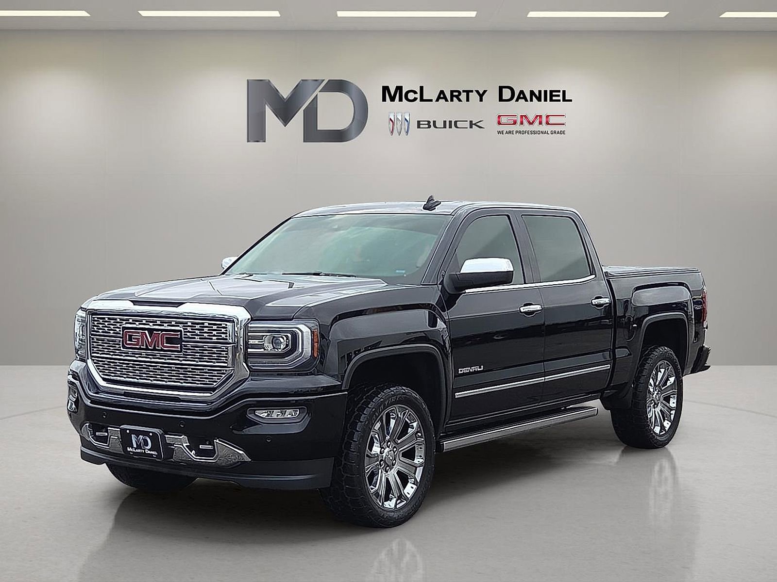Certified 2018 GMC Sierra 1500 Denali w/ Denali Ultimate Package image 2