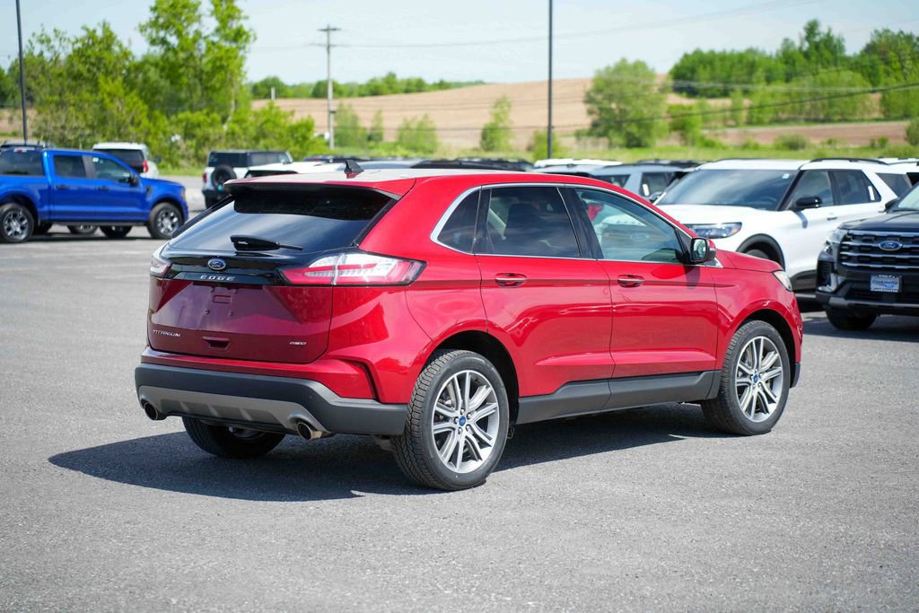 Used 2022 Ford Edge Titanium AWD/4WD image 5